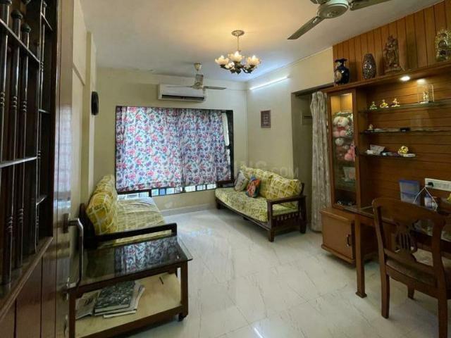 2 BHK Apartment in Kandivali East for resale Mumbai. The reference number is 9964154