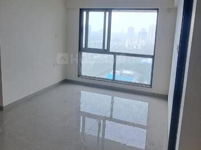 2 BHK Apartment in Kandivali West for rent Mumbai. The reference number is 18046268