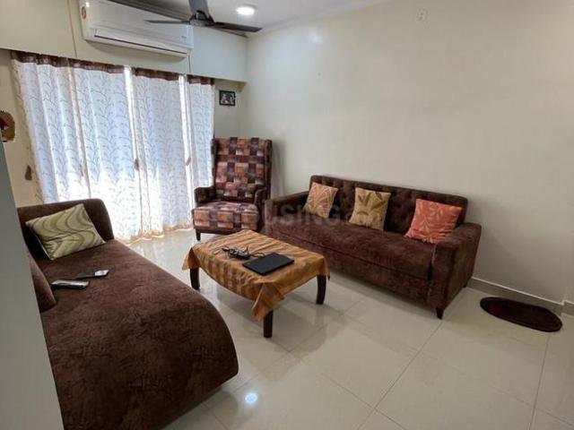 2 BHK Apartment in Kandivali West for rent Mumbai. The reference number is 18053692