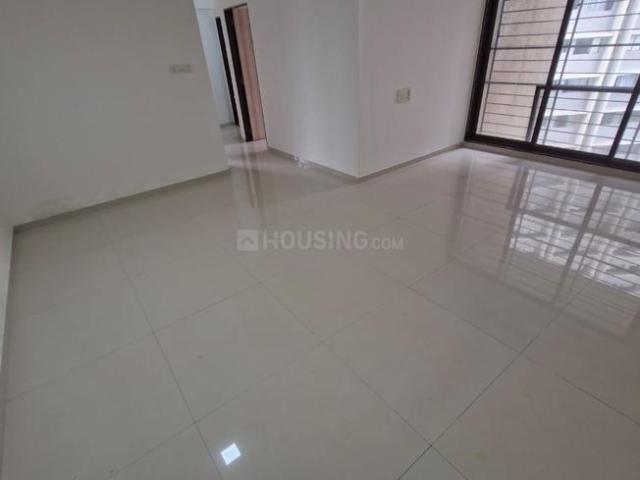 2 BHK Apartment in Kandivali West for rent Mumbai. The reference number is 19170693