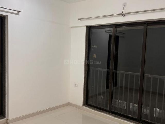2 BHK Apartment in Kandivali West for rent Mumbai. The reference number is 19198853