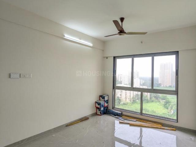 2 BHK Apartment in Kandivali West for rent Mumbai. The reference number is 19199439