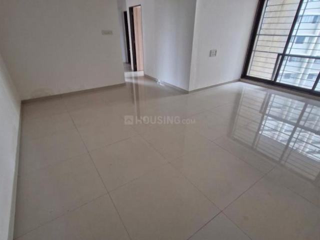 2 BHK Apartment in Kandivali West for rent Mumbai. The reference number is 19193053