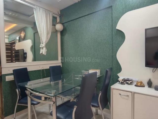 2 BHK Apartment in Kandivali West for rent Mumbai. The reference number is 19436832