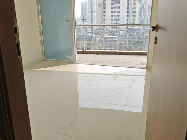 2 BHK Apartment in Kandivali West for rent Mumbai. The reference number is 19445059