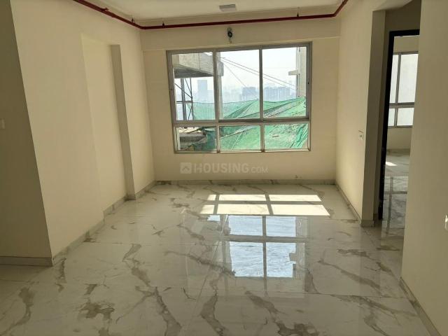 2 BHK Apartment in Kandivali West for rent Mumbai. The reference number is 19813211