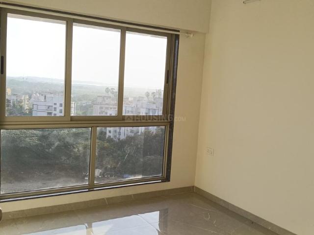 2 BHK Apartment in Kandivali West for rent Mumbai. The reference number is 20243542