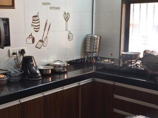 2 BHK Apartment in Kandivali West for rent Mumbai. The reference number is 20485658