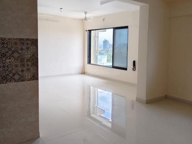 2 BHK Apartment in Kandivali West for rent Mumbai. The reference number is 20495396