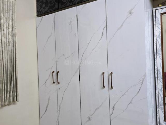 2 BHK Apartment in Kandivali West for rent Mumbai. The reference number is 20607339