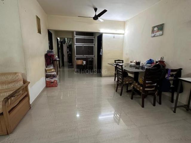 2 BHK Apartment in Kandivali West for rent Mumbai. The reference number is 20638173