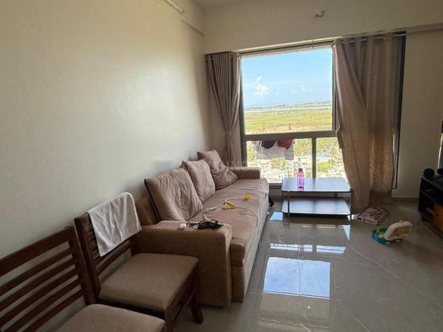 2 BHK Apartment in Kandivali West for rent Mumbai. The reference number is 20704151