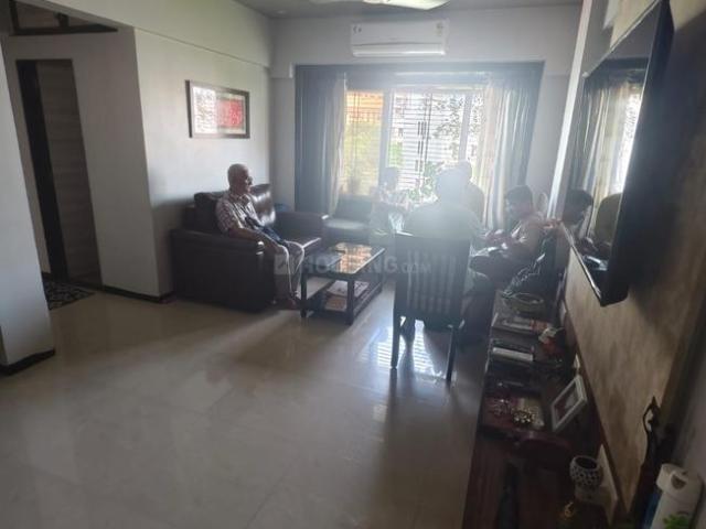 2 BHK Apartment in Kandivali West for rent Mumbai. The reference number is 20765698