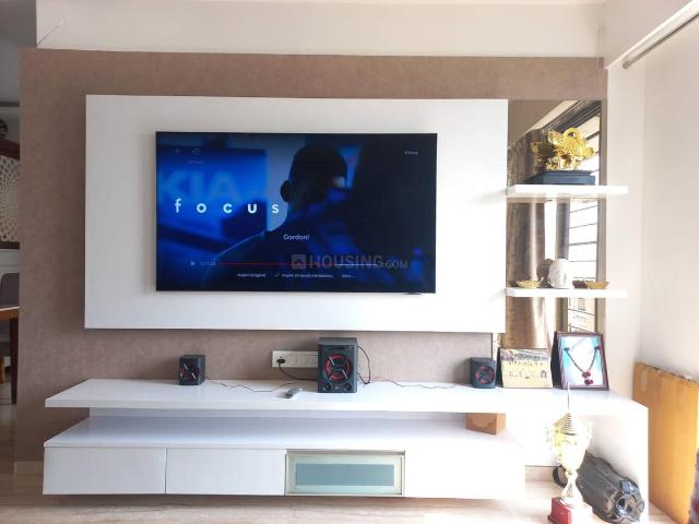2 BHK Apartment in Kandivali West for resale Western Suburbs. The reference number is 17530561