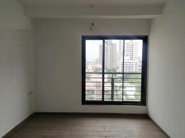 2 BHK Apartment in Kandivali West for resale Western Suburbs. The reference number is 17282285