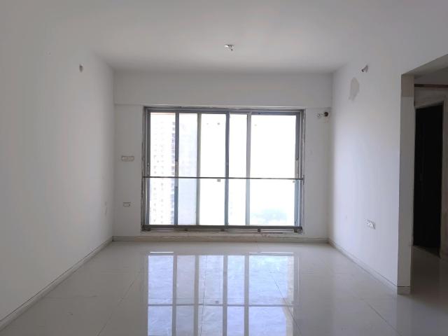 2 BHK Apartment in Kandivali West for resale Mumbai. The reference number is 13364725