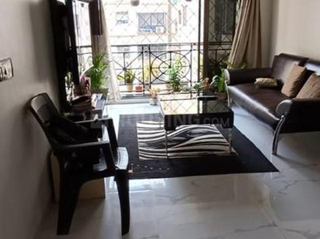 2 BHK Apartment in Kandivali West for resale Mumbai. The reference number is 14636690