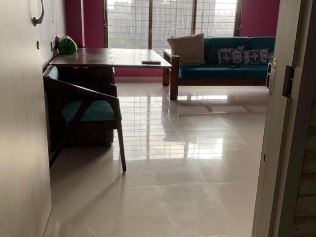 2 BHK Apartment in Kandivali West for resale Mumbai. The reference number is 16631695
