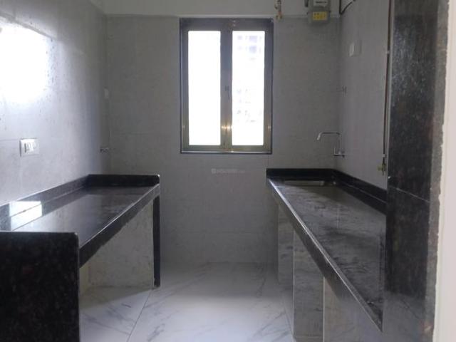 2 BHK Apartment in Kandivali West for resale Mumbai. The reference number is 18617722