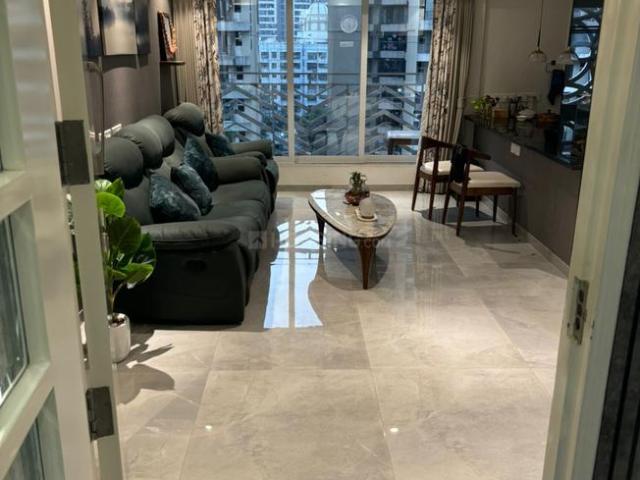 2 BHK Apartment in Kandivali West for resale Mumbai. The reference number is 19426487