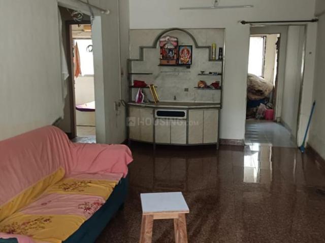 2 BHK Apartment in Kandivali West for resale Mumbai. The reference number is 19628811