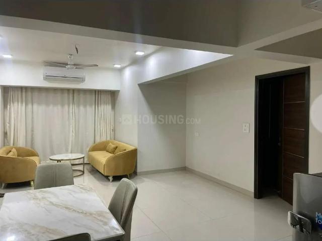 2 BHK Apartment in Kandivali West for resale Mumbai. The reference number is 19827083