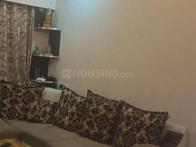 2 BHK Apartment in Kandivali West for resale Mumbai. The reference number is 19920725