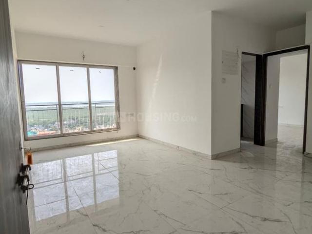 2 BHK Apartment in Kandivali West for resale Mumbai. The reference number is 19170991