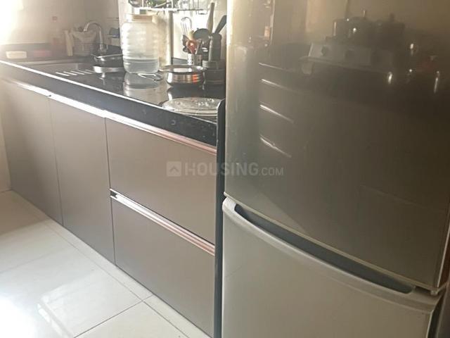 2 BHK Apartment in Kandivali West for resale Mumbai. The reference number is 19322279