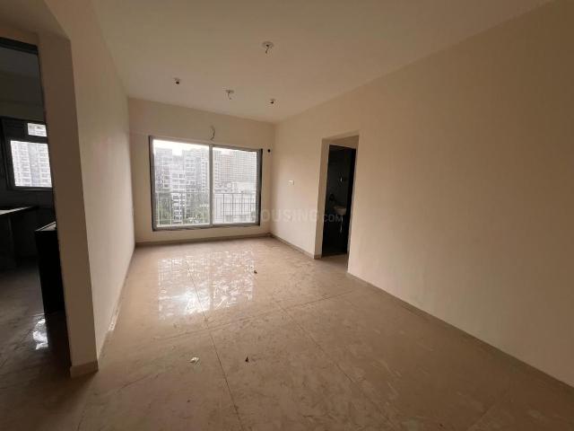 2 BHK Apartment in Kandivali West for resale Mumbai. The reference number is 20433898