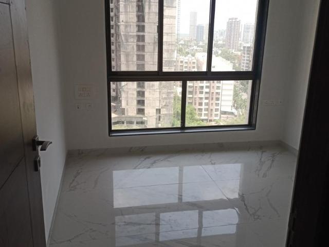 2 BHK Apartment in Kandivali West for resale Mumbai. The reference number is 20481190