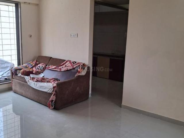 2 BHK Apartment in Kandivali West for resale Mumbai. The reference number is 20766856