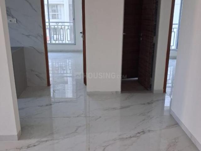 2 BHK Apartment in Kandivali West for resale Mumbai. The reference number is 20943842
