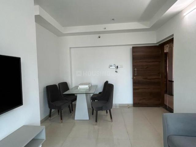 2 BHK Apartment in Kandivali West for resale Mumbai. The reference number is 20045630
