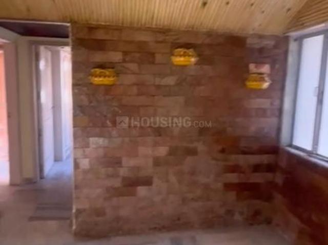 2 BHK Apartment in Kandivali West for resale Mumbai. The reference number is 20202269