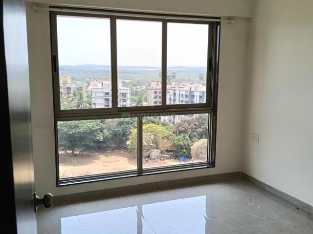 2 BHK Apartment in Kandivali West for resale Mumbai. The reference number is 20246910