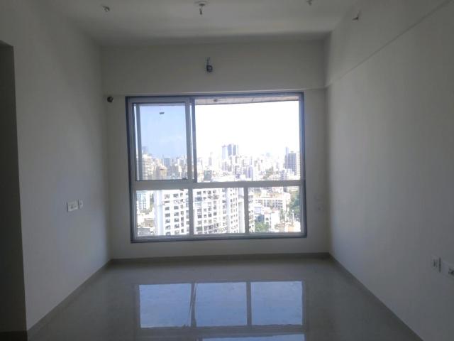 2 BHK Apartment in Kandivali West for resale Mumbai. The reference number is 20247093