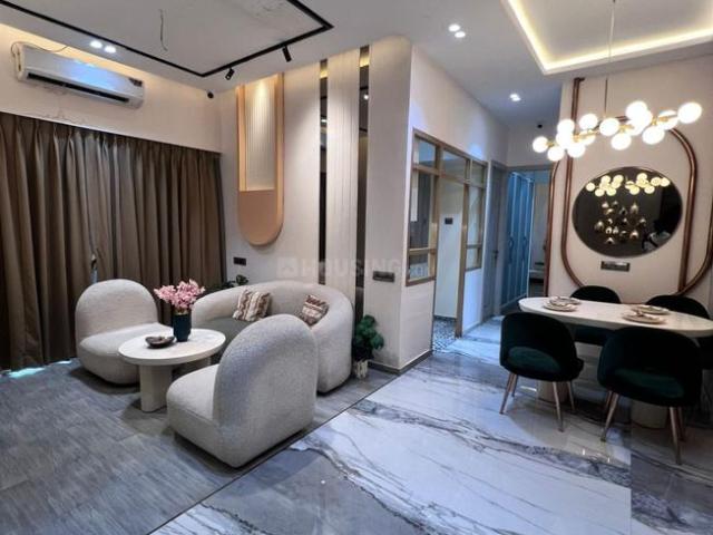 2 BHK Apartment in Kandivali West for resale Mumbai. The reference number is 20335013