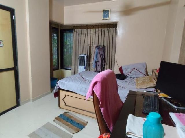 2 BHK Apartment in Kandivali West for resale Mumbai. The reference number is 20367577
