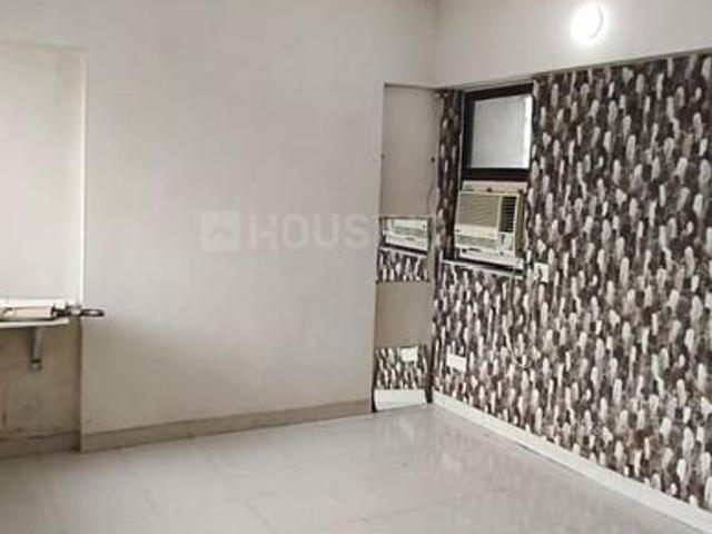 2 BHK Apartment in Kanjurmarg West for resale Mumbai. The reference number is 18694769