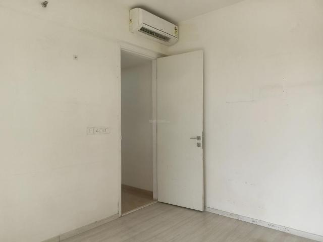 2 BHK Apartment in Kanjurmarg East for rent Mumbai. The reference number is 19950761