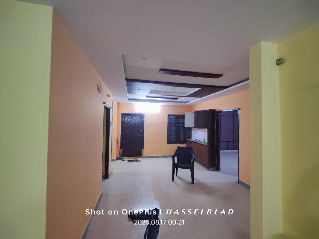 2 BHK Apartment in Kanuru for rent Vijayawada. The reference number is 18105352