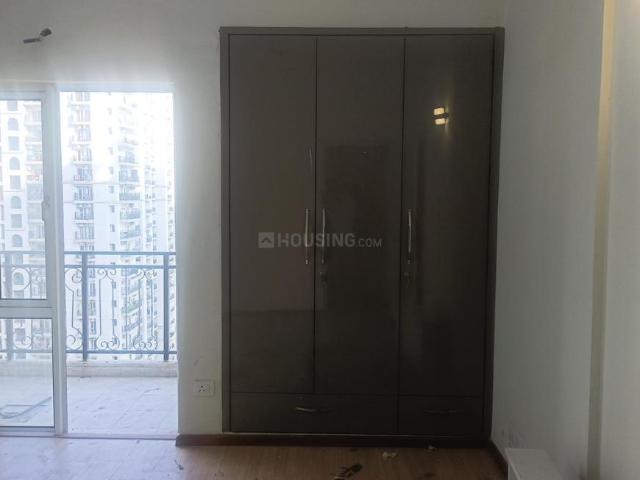 2 BHK Apartment in Karampura for rent New Delhi. The reference number is 19254458