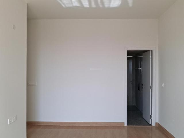 2 BHK Apartment in Karampura for rent New Delhi. The reference number is 20060959