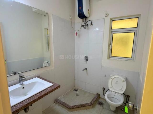 2 BHK Apartment in Karampura for rent New Delhi. The reference number is 20996935