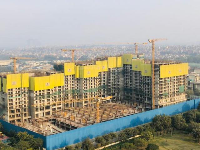 2 BHK Apartment in Karampura for resale New Delhi. The reference number is 14750329