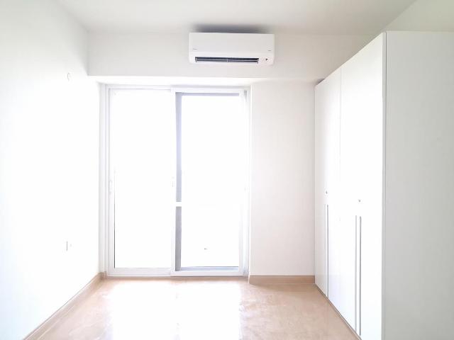 2 BHK Apartment in Karampura for resale New Delhi. The reference number is 18873183