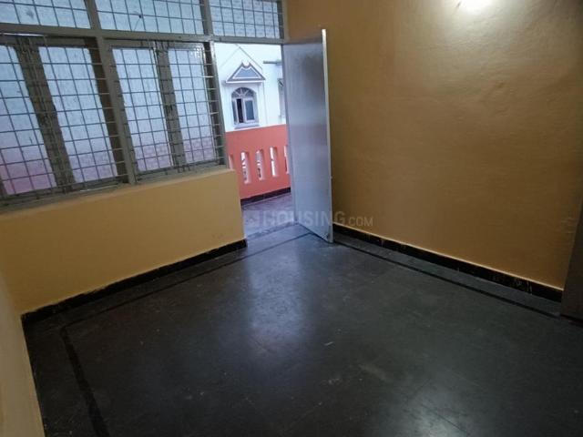 2 BHK Apartment in Karwan for rent Hyderabad. The reference number is 20403640