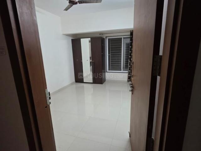 2 BHK Apartment in Karve Nagar for rent Pune. The reference number is 20507386