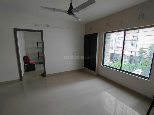 2 BHK Apartment in Karve Nagar for rent Pune. The reference number is 20846612